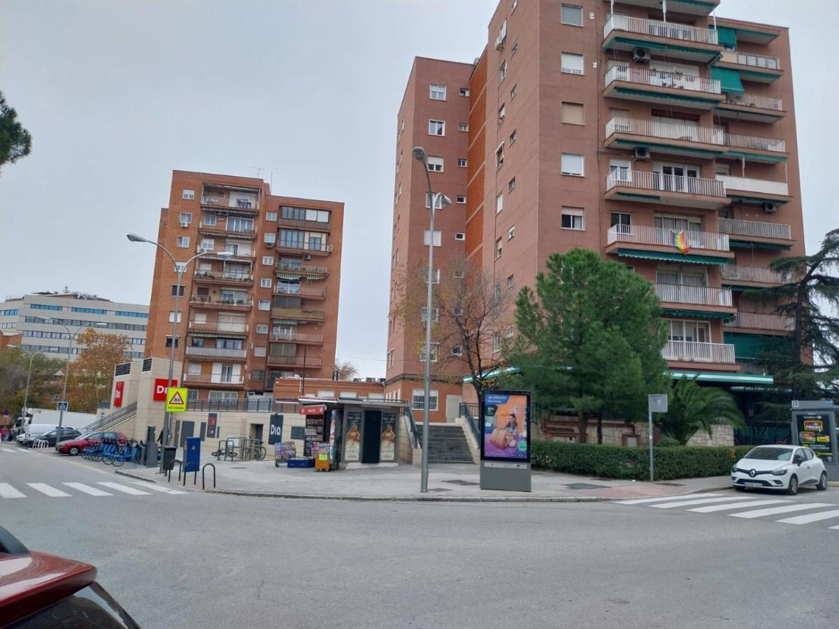 Апартаменти Lofts 4Towers - La Paz Мадрид Екстер'єр фото